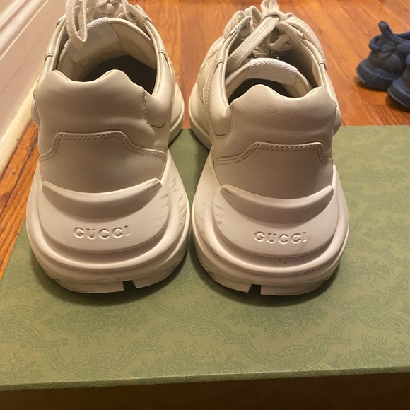 Gucci Rhyton sneakers - Picture 5 of 7